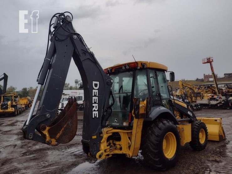 2020-deere-410l-image-40