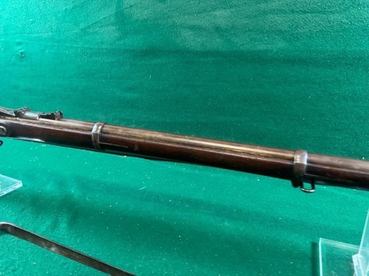 us-springfield-mdl-1866-trapdoor-rifle-image-8