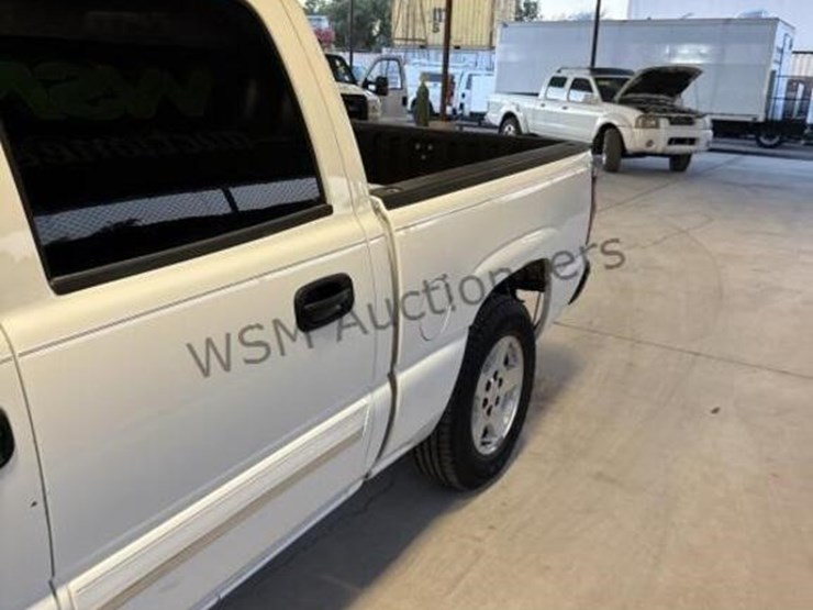 2007-chevrolet-silverado-1500-image-5