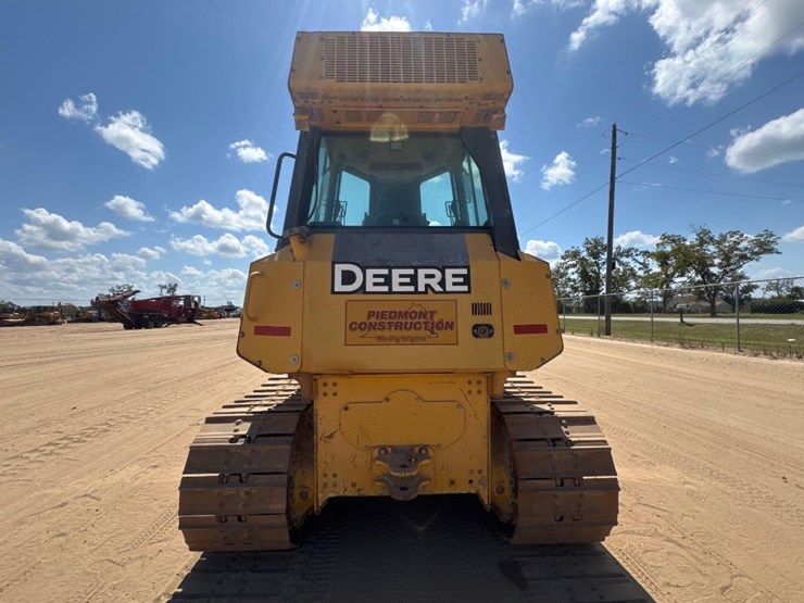 2007-deere-700j-xlt-image-7