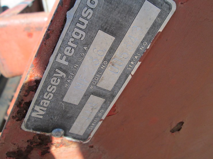 1980-massey-ferguson-275-image-22