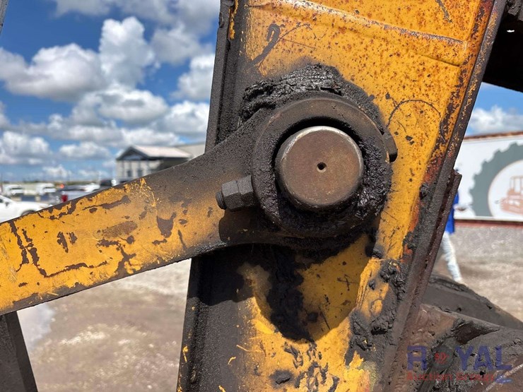 caterpillar-315c-image-21