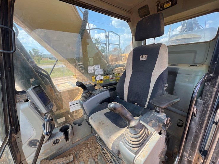 2014-caterpillar-336el-image-18