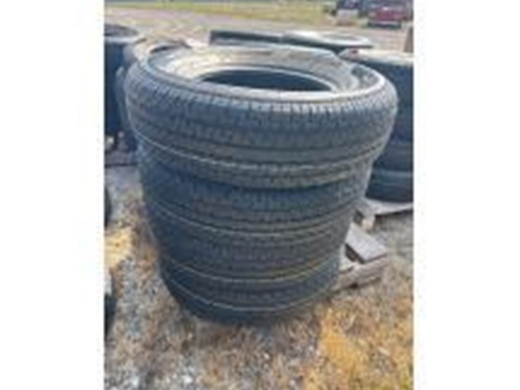 unused-set-of-4-st225/75r15-radial-trailer-tires-image-1