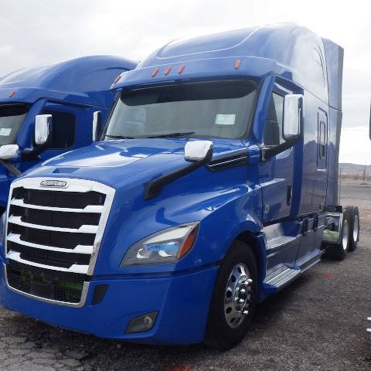 2024 FREIGHTLINER CASCADIA 126