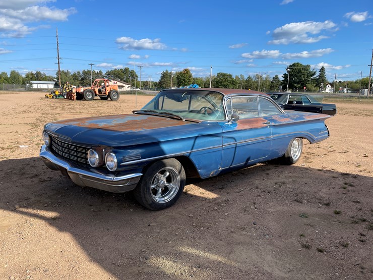 #8217-•-oldsmobile-88-super-coupe-(has-title-in-delay)-(mosinee,-wi)-image-1