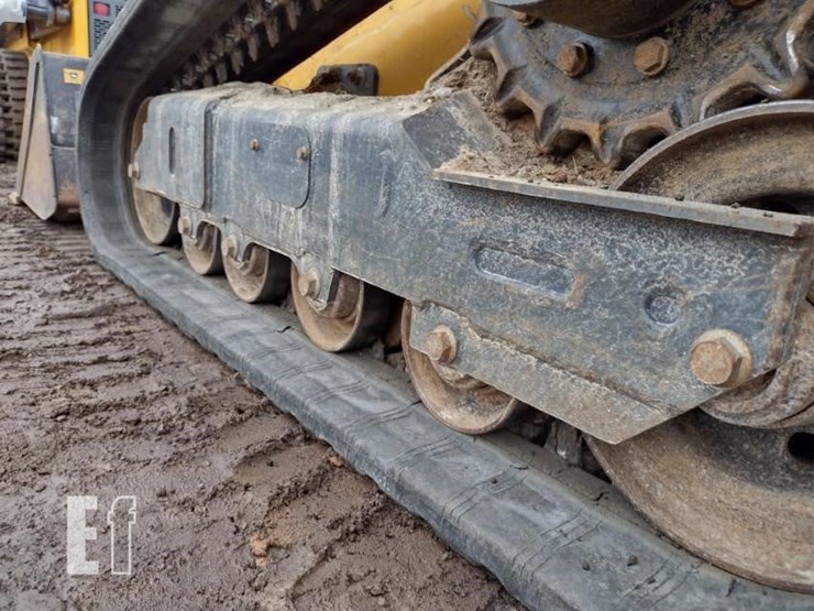 2023-deere-325g-image-23
