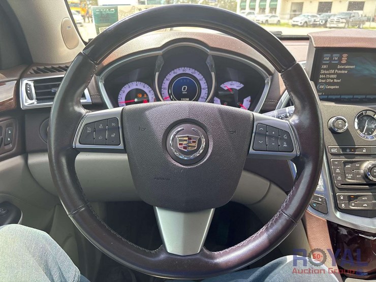 2012-cadilac-srx-suv-image-13