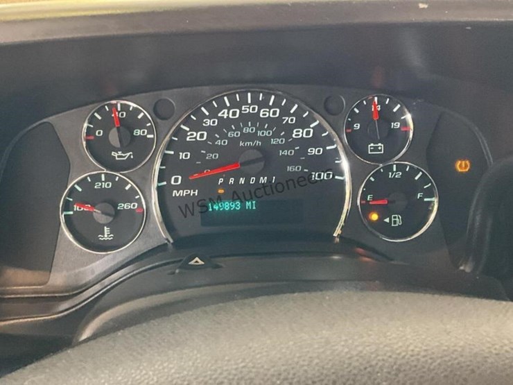 2014-chevrolet-express-3500-image-18