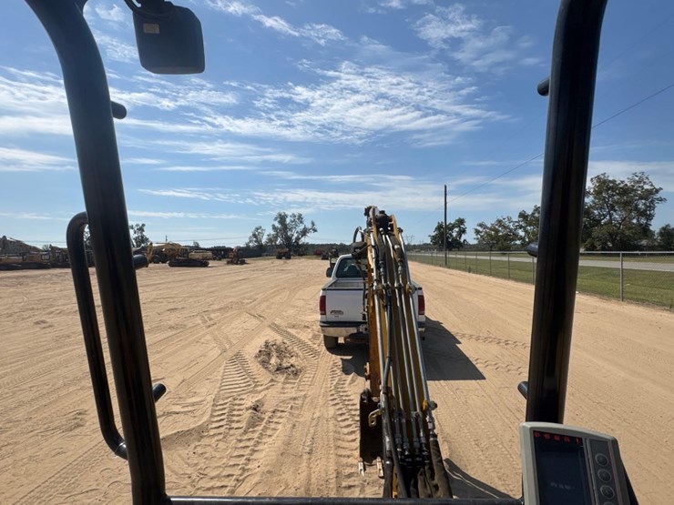 2018-caterpillar-303.5e2-cr-image-29