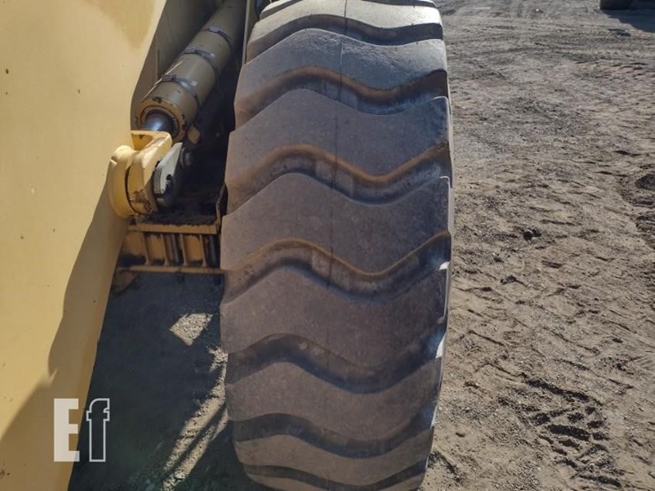 2003-deere-444h-image-19