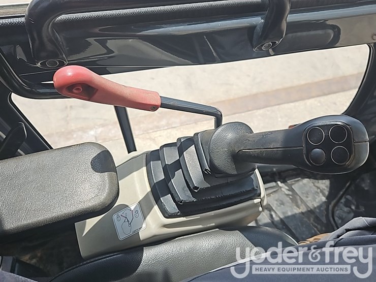 2018-kobelco-sk260-lc-10-image-39