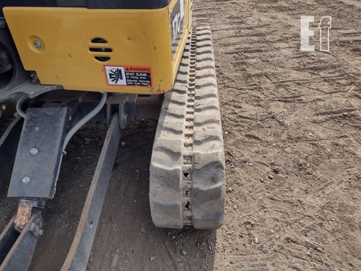 2022-deere-17g-image-33