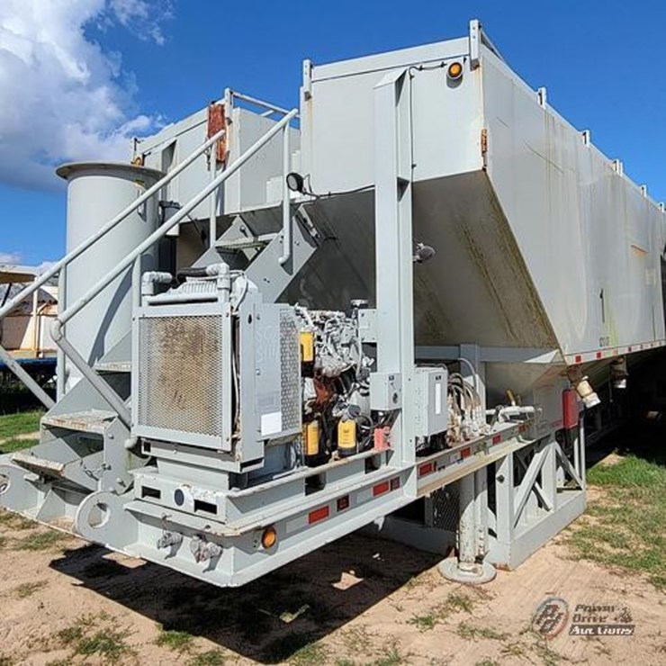 2010 CATERPILLAR C4.4