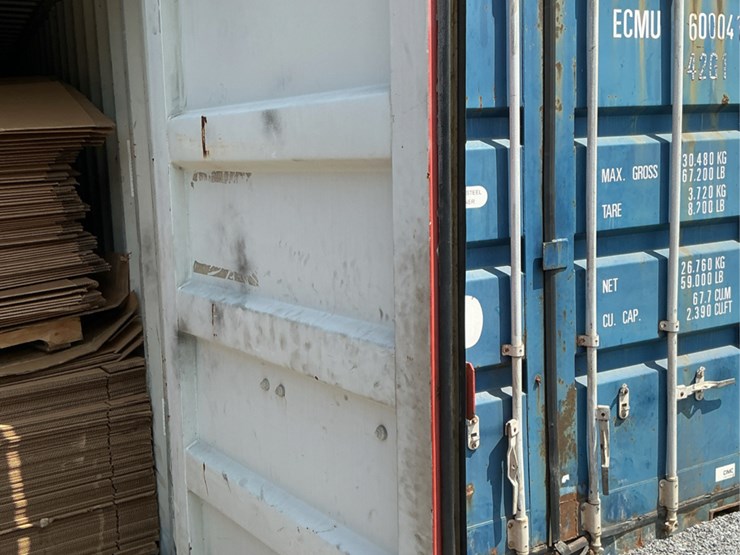 #202-•-shipping-container-image-5