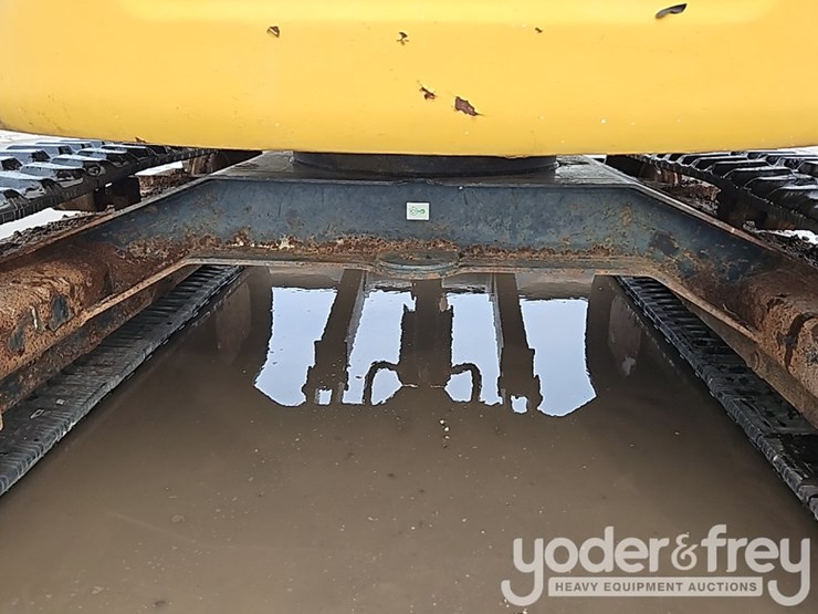 2013-caterpillar-303-image-29