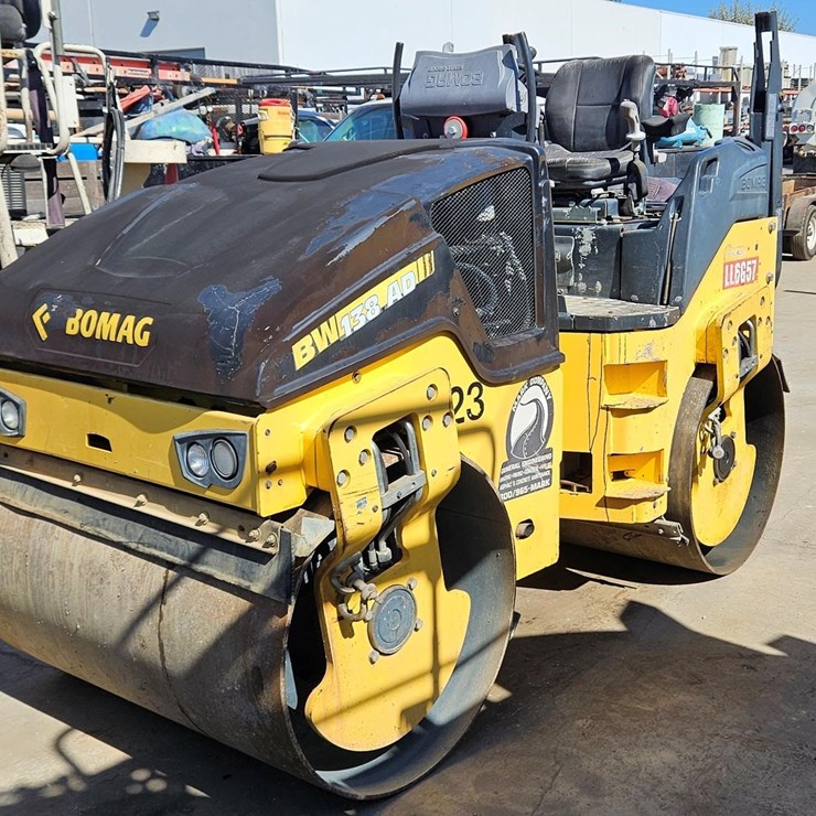 2013 BOMAG BW138AD-5