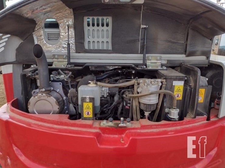 2023-takeuchi-tb280fr-image-43