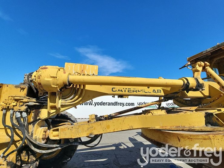 caterpillar-16g-image-19