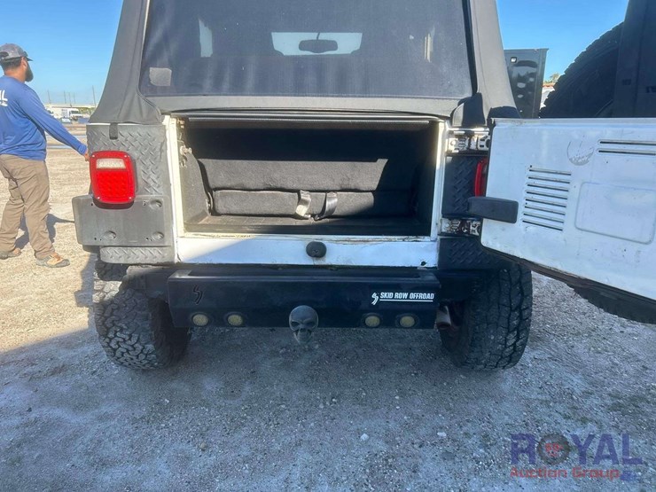 2005-jeep-wrangler-image-28