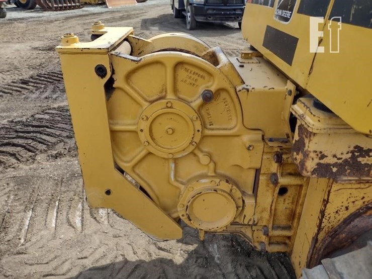 2000-deere-550h-lgp-image-40