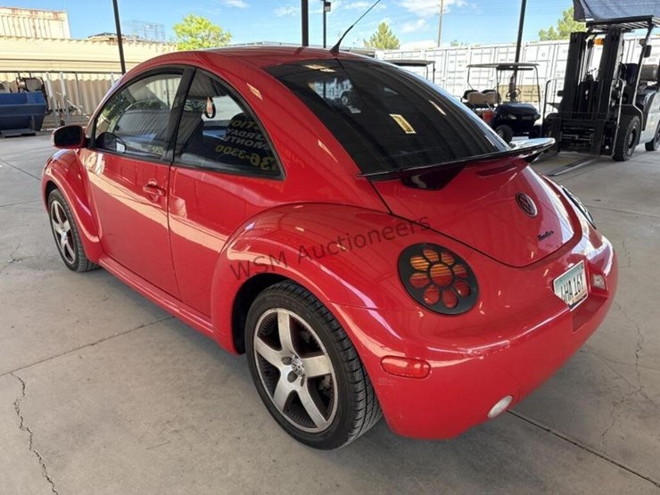 2003-volkswagen-beetle-sdn-image-5