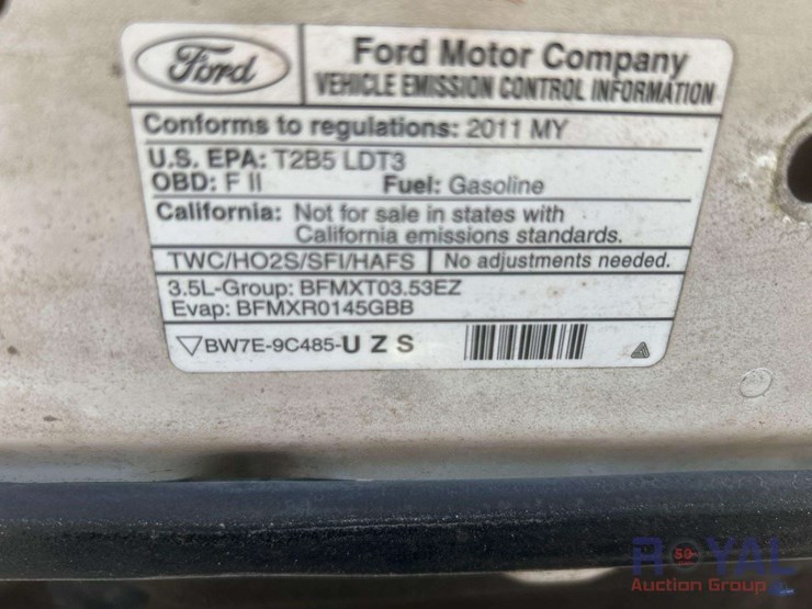 2011-ford-explorer-image-17