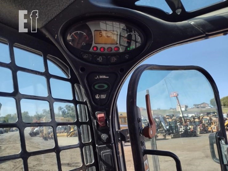 2022-bobcat-t870-image-7