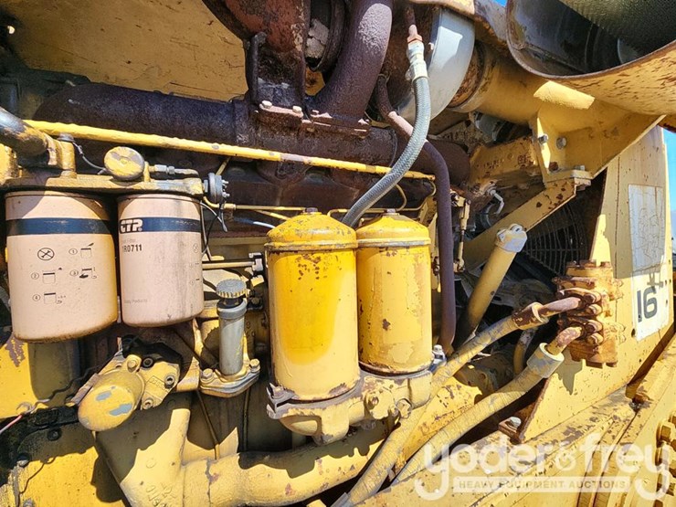caterpillar-16g-image-45