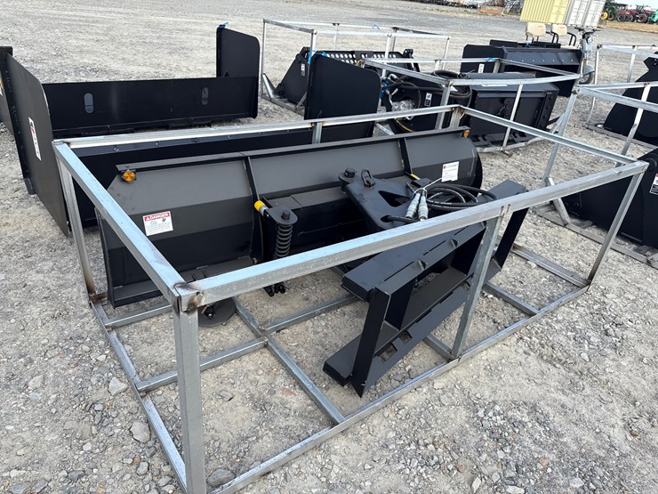 #2087-•-unused-jct-6'-skid-steer-dozer-blade-inv#-27490-image-3