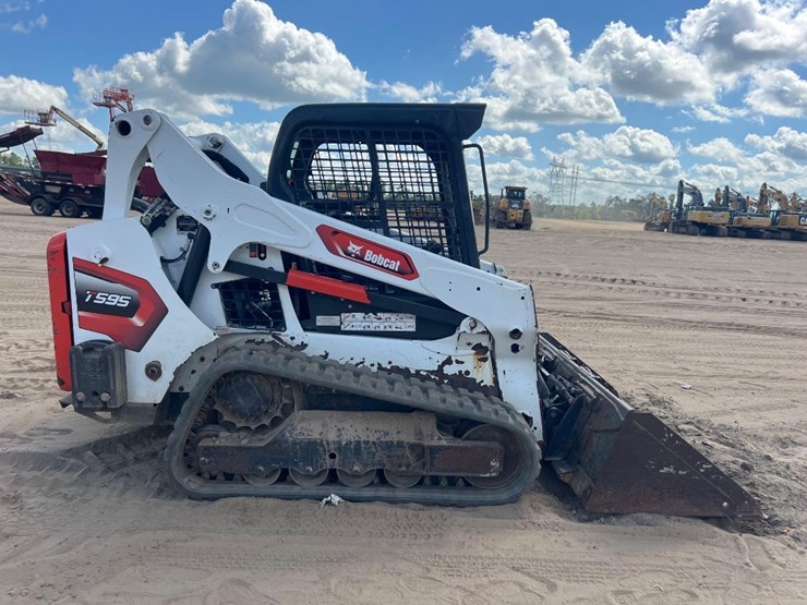 2022-bobcat-t595-image-5