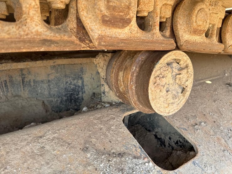 2014-caterpillar-336el-image-12