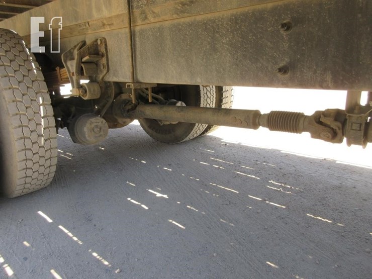 2014-international-durastar-4300-image-23