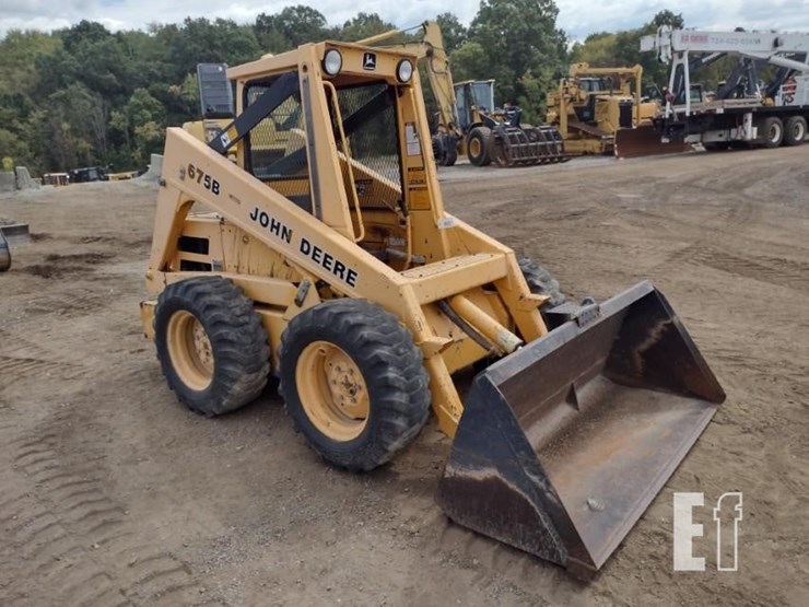 1990-deere-675b-image-23