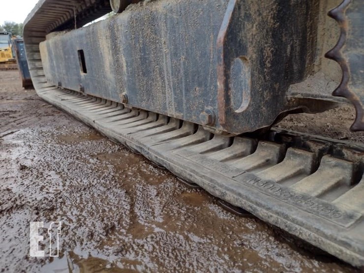 2019-deere-35g-image-33
