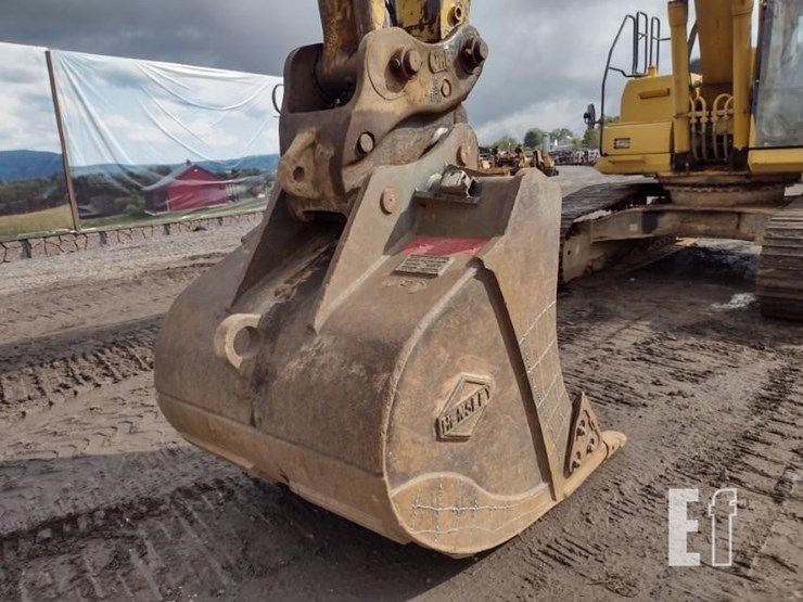 komatsu-pc290-lc-10-image-17