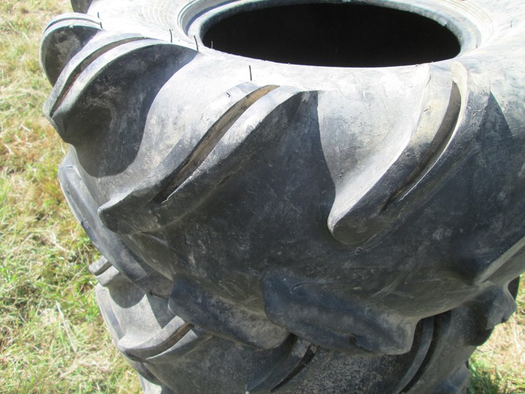 #29461-•-lot-of-(4)-high-lifter-outlaw-28x10.5-12-atv-tires-image-3