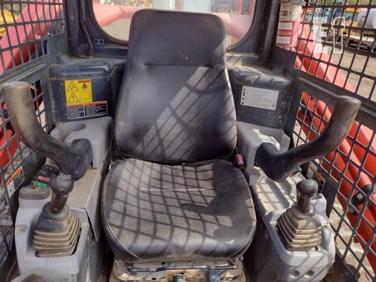kubota-svl90-2-image-10