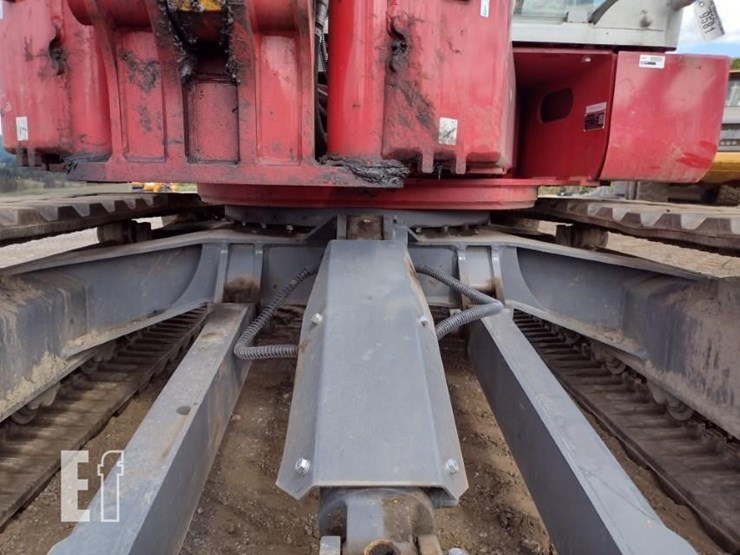 2023-takeuchi-tb280fr-image-22
