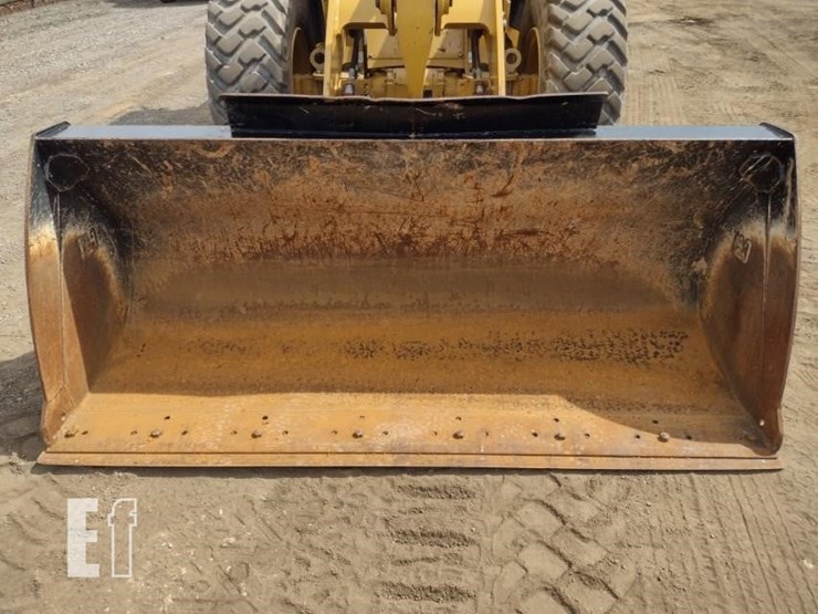 2018-caterpillar-910m-image-16