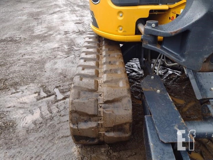 2023-deere-50g-image-41