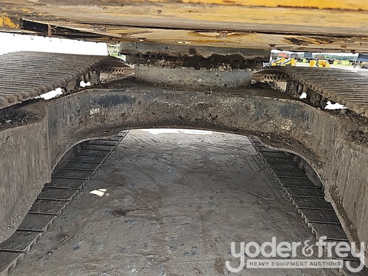 2016-komatsu-pc360-lc-11-image-28