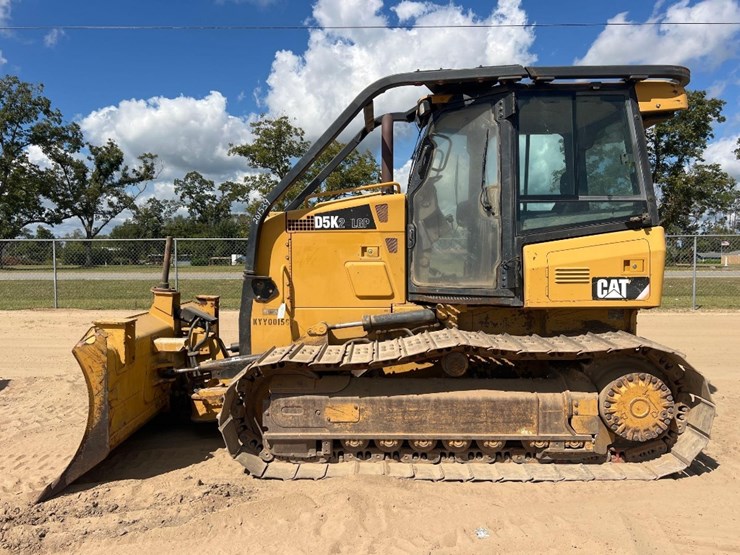 2012-caterpillar-d5k2-lgp-image-1