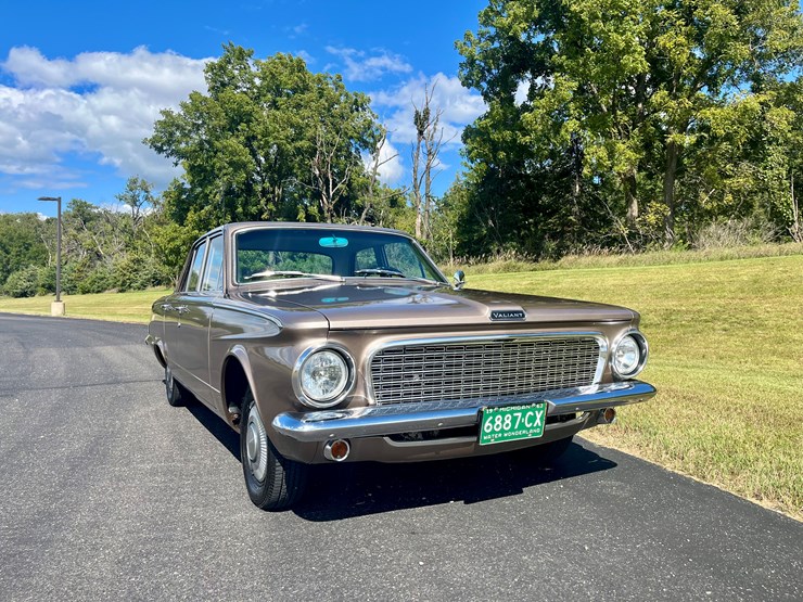 #3000-•-1963-plymouth-valiant-v200-(has-wi-title)-(williams-bay,-wi)-image-6
