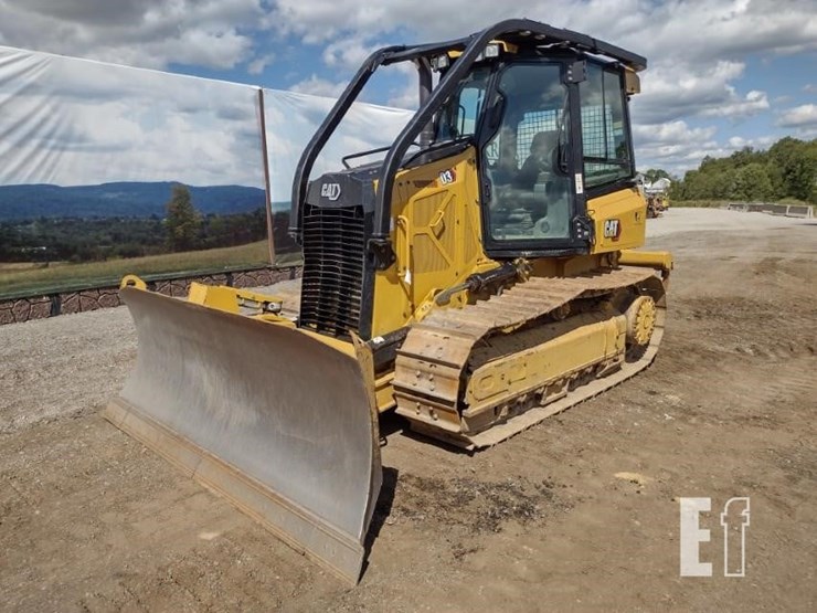 2021-caterpillar-d3-image-47