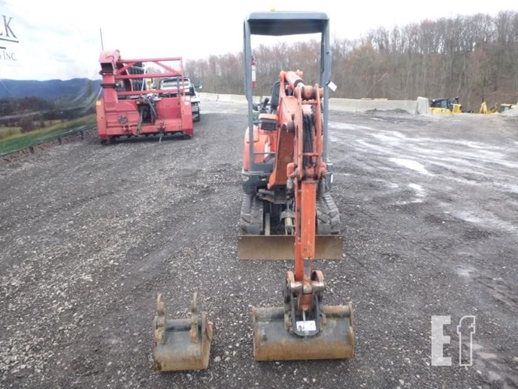 2016-kubota-u17-image-2