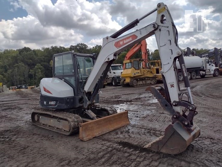2023-bobcat-e60-image-49