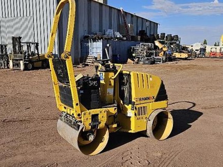 2007-yanmar-double-drum-roller-compactor-image-4