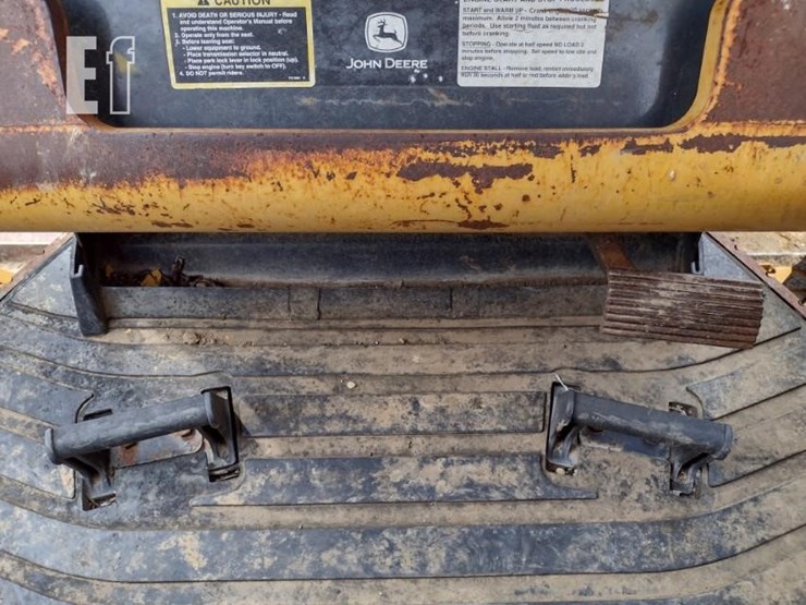 2007-deere-700j-lgp-image-8