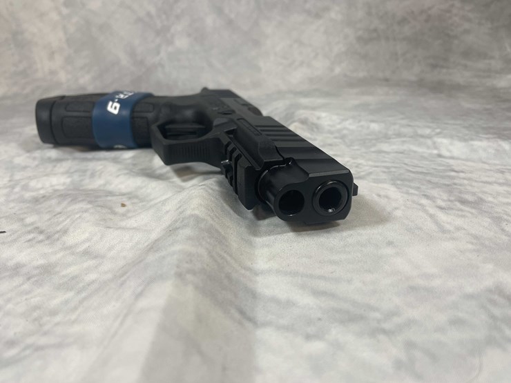 #4809-•-stoeger-str-9f-9mm-luger-pistol,-sn:-t6429-24z01747-image-4